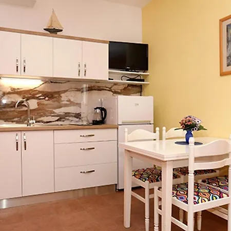 By The Sea Okrug Gornji, Ciovo - 22139 شقة تروغير